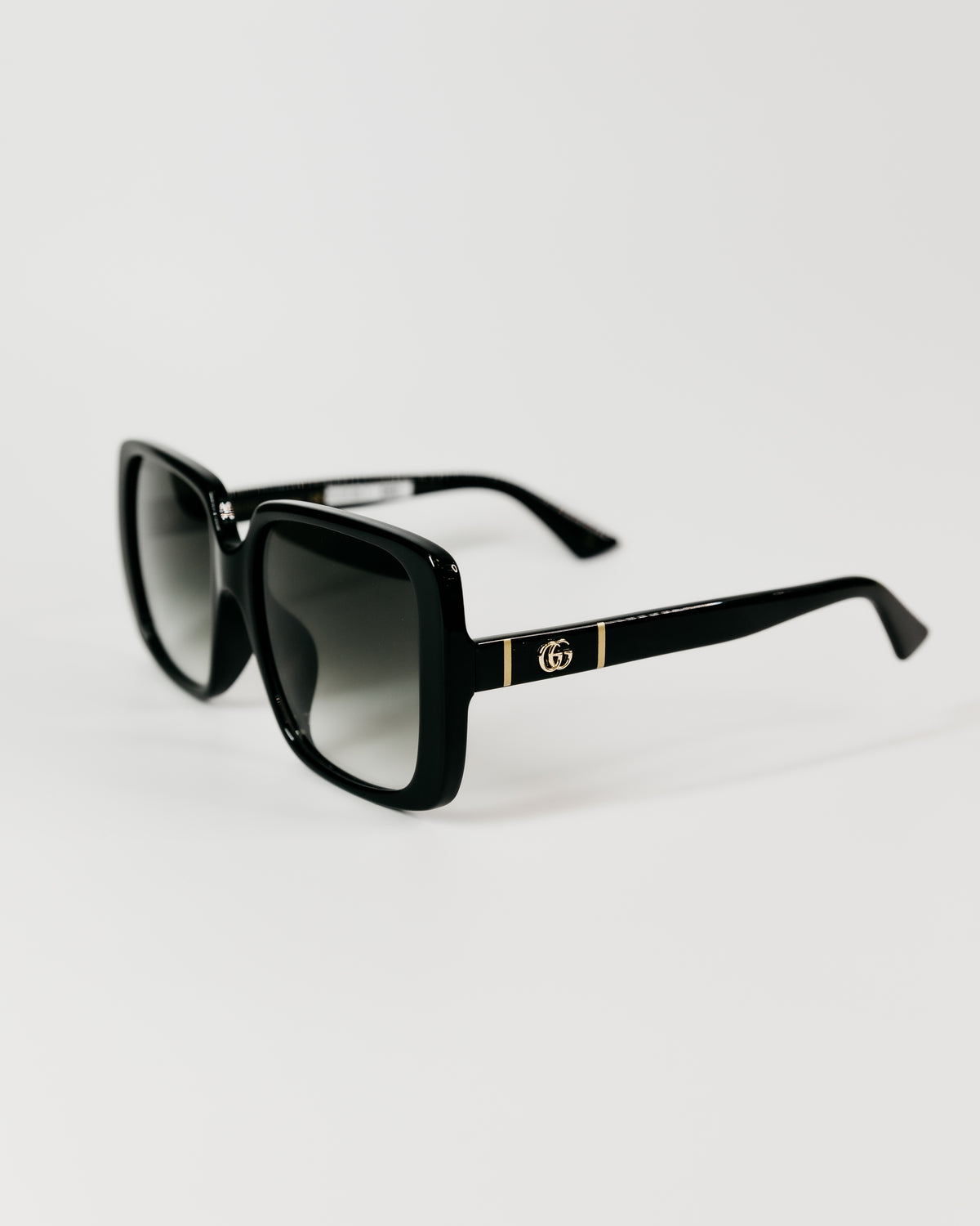 Gucci 632